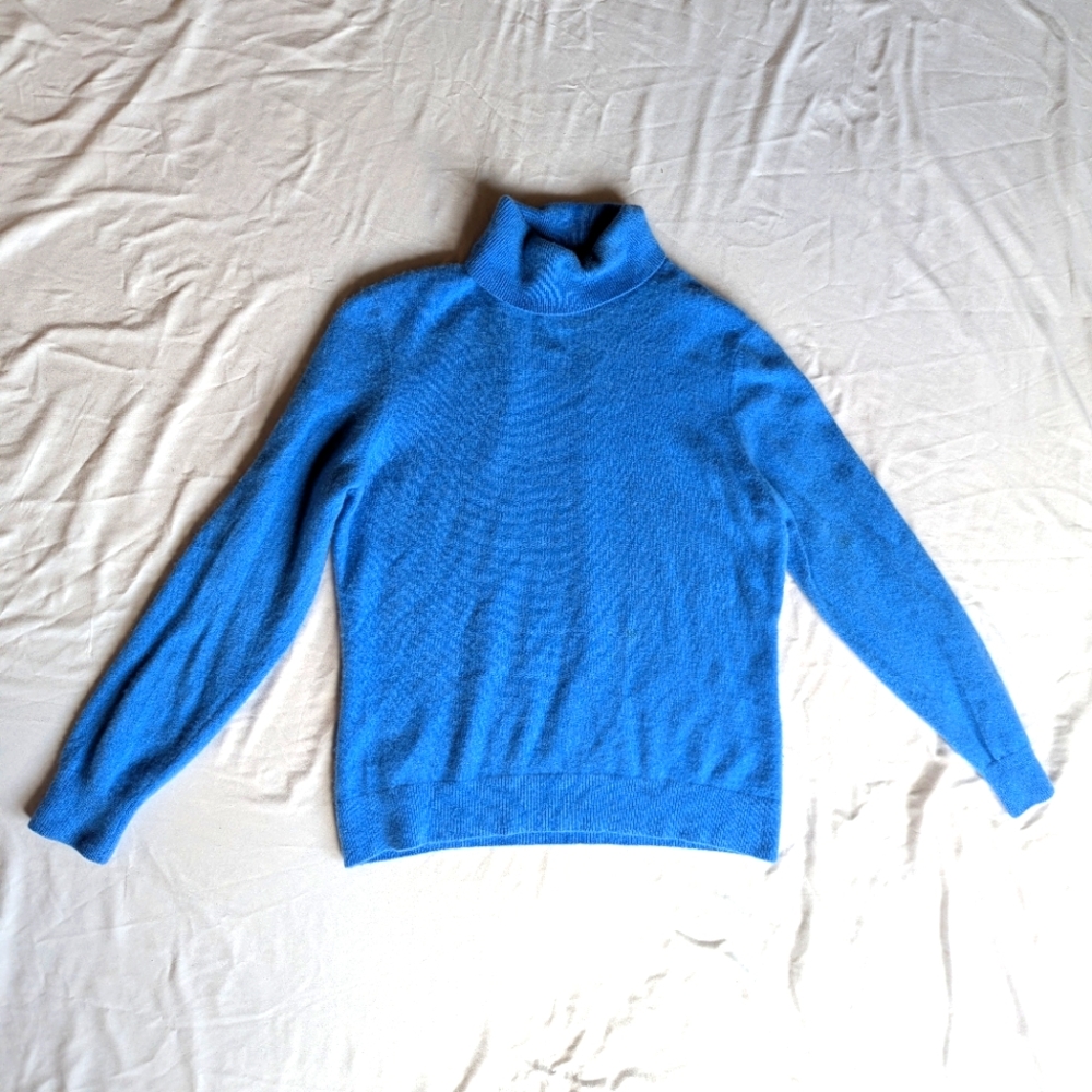 Land's End Blue Cashmere Turtleneck